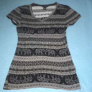 RUE21 Elephant animal print lightweight short sleeve stretchy top size M